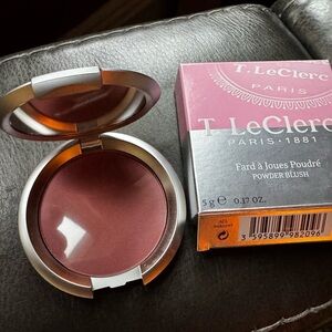 T LeClerc Powder Blush 13 new in package